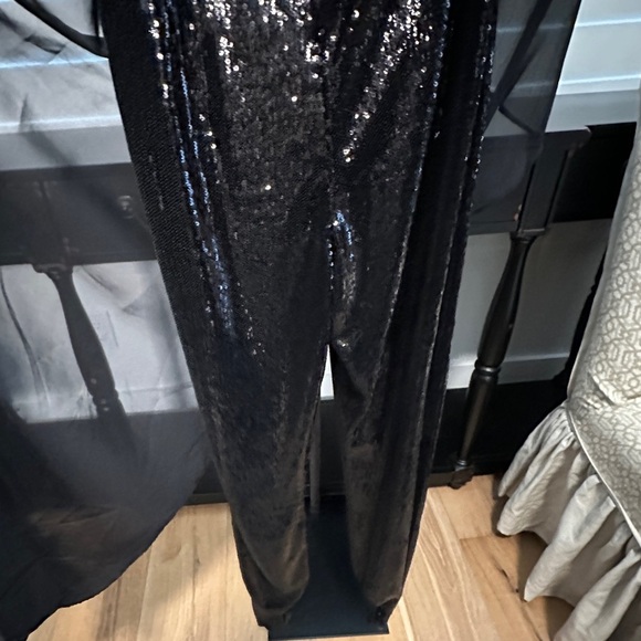 Halston | Kel Catsuit in Chiffon/Sequins - Picture 6 of 6